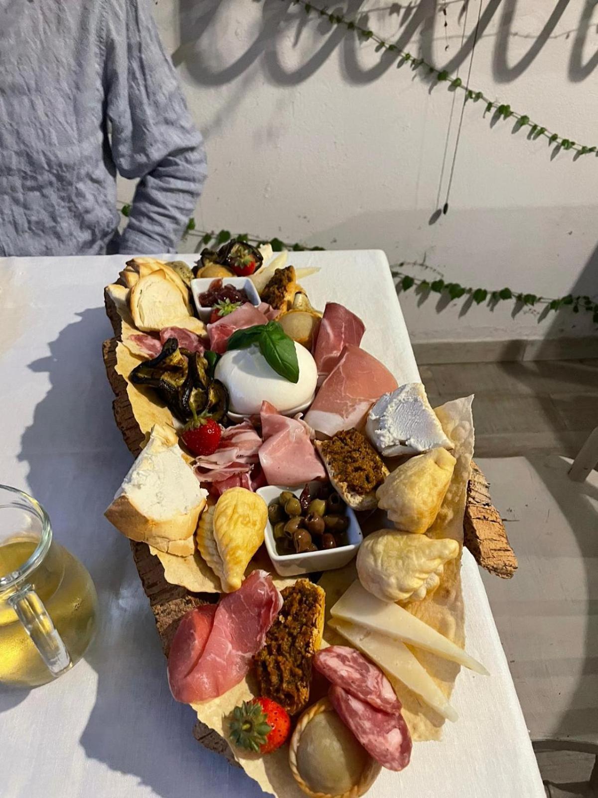 Agrib&B Il Pomo D'Oro Assemini Bagian luar foto